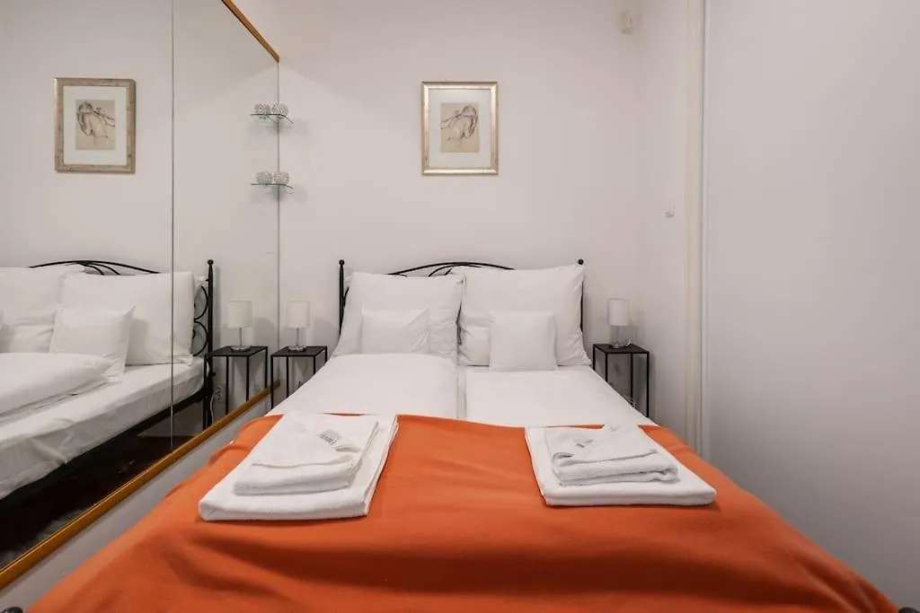 Mirage Monte Apartment Budapest